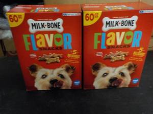 lot 69 image: 2 - 60 oz Boxes Milk Bone Flavor Sn...