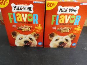 lot 71 image: 2 - 60 oz Boxes Milk Bone Flavor Sn...