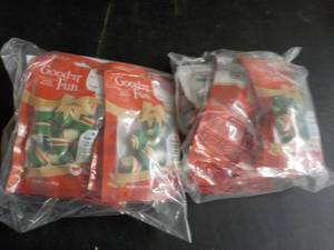 lot 72 image: 12 - 2.7 oz Bags Good n Fun Minibo...