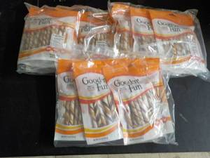 lot 73 image: 9 - 5.4 oz Bags Good n Fun Dog Sna...