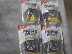 lot 97 image: Case of 4 - 11.3 oz Bags Purina Pri...