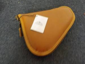 lot 112 image: Canyon Outback Leather Small Pistol...