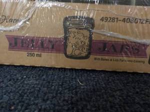 lot 123 image: Case of 12 Jelly Jars and Lids...