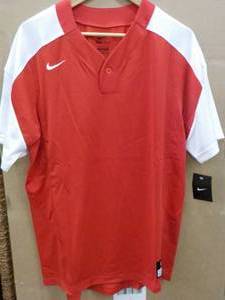 lot 135 image: 6 NIKE Red with White Sleeves Dri F...