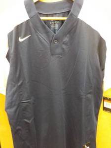 lot 142 image: 6 NIKE Navy Blue with White Sleeves...