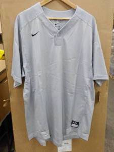 lot 151 image: 7 NIKE Grey Dri Fit size Mens XXL...