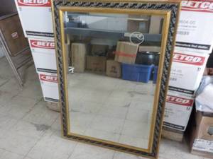 lot 160 image: Decorative Mirror 29 x 41...