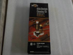 lot 161 image: Hoppes RifleShot gun Cleaning Kit...