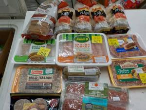 lot 172 image: Assortment of Frozen Food...