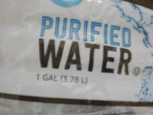 lot 326 image: 12 Gallon Jugs Purified Water...