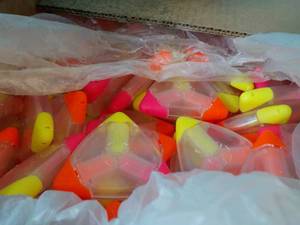 lot 357 image: Box of 300 Triangular Highlighters...
