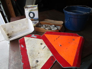 SMV Signs, Wall Feeder