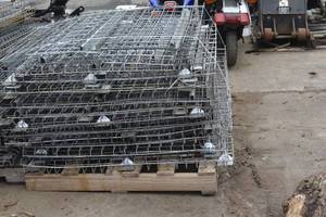 Pallet of wire decking as shown