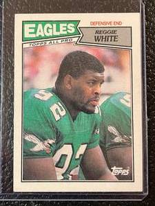 lot 73 image: 1987 Topps Reggie White Card #301