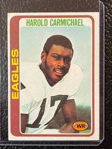 lot 109 image: 1978 Topps Harold Carmichael Card #379