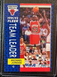 lot 116 image: 1992 Fleer Michael Jordan Team Leader Card #375