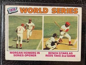 lot 118 image: 1977 Topps 1976 World Series Cincinatti Reds Card #411