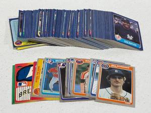 lot 169 image: 1985 & 1986 Fleer Baseball Cards