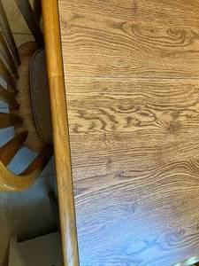 Kitchen Table & 4 Chairs
