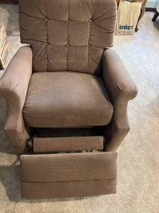 Kids Size Reclining Chair with Afghan