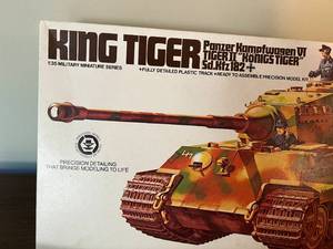 King Tiger, German Semitrack, Panther, M113 Model Planes