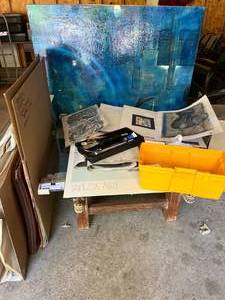 Artist Supplies & Art