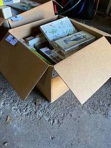 Box 3 Model Airplanes - Approx. 25