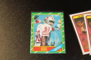 lot 49 image: Jerry Rice Football Card 1980s Lot  18 Cards w Rookie Card