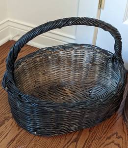 Woven Baskets and Vintage Wooden Round Shaker Box