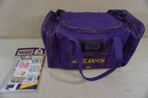 Minnesota Vikings Duffle Bag and Leaf Bag
