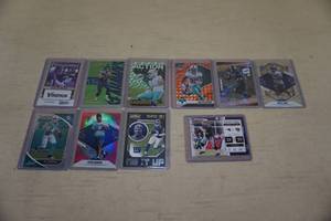 Insert Football Cards - Mond, Tua, Wilson, Brady, Toney