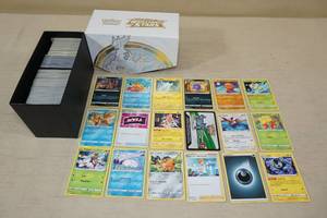 Pokemon Cards - Mostly Commons and Uncommons