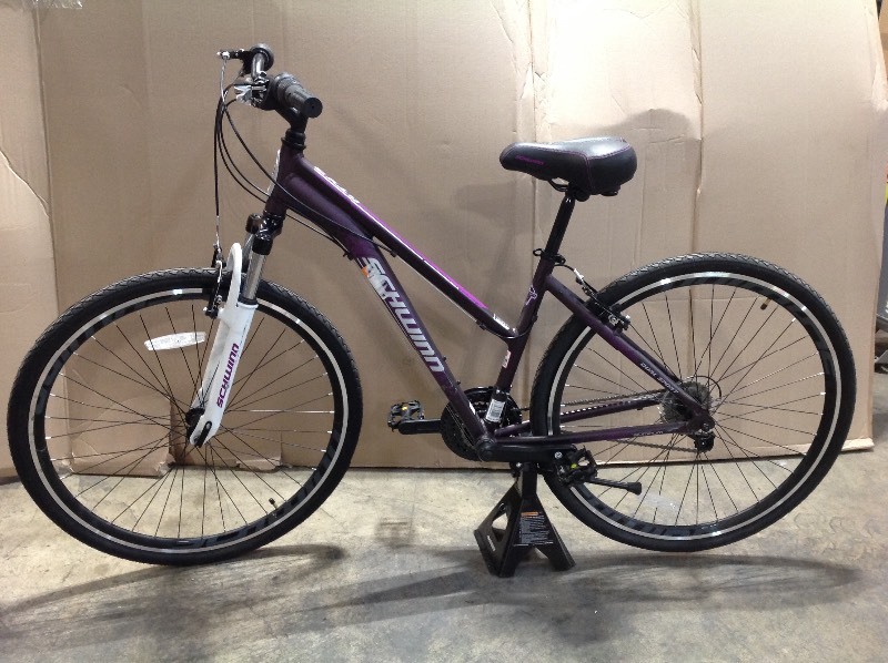 Schwinn Women s GTX 3 Hybrid Bike Good Condition Review all