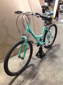 Nishiki Womens Tamarack Comfort Bike - Good Condition - Review all pictures