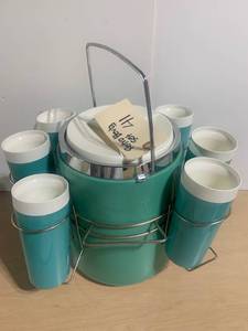 Retro Blue Picnic Set