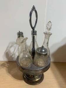 Fancy Victorian Condiment Holder