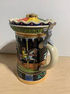 1989 Edelweiss Carousel Musical lidded stein