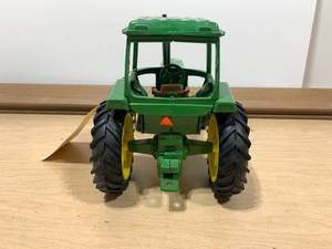 ERTL John Deere #512 116 Scale Die Cast Generation II Tractor
