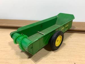 John Deere #44 Gear Drive Manure Spreader