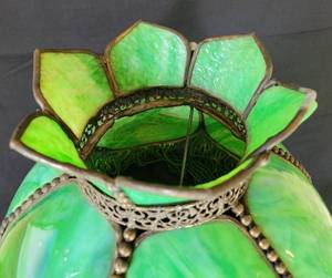 lot 10 image: Stunning Green Mullioned Lamp Shade with Beaded Fringe