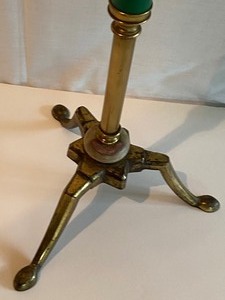lot 45 image: Vintage Floor Stand Ashtray