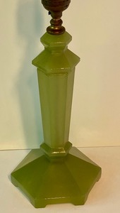 lot 42 image: Beautiful Sage Green Houze Glass Lamp