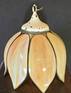 lot 15 image: Unique Mullioned Lotus Two-Tiered Pendant Lamp Shade