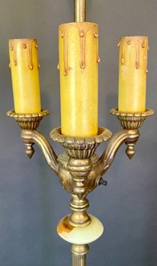lot 152 image: Vintage Elegant Triple Candle Up Akro Agate Floor Lamp