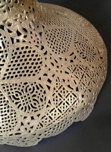 lot 166 image: Beautiful Antique Brass Lamp Shade