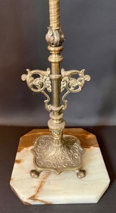 lot 172 image: Vintage Bridge Lamp with a Marble Base