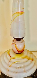 lot 176 image: Vintage Houze Glass Swirled Akro Agate Dual Bulb Table Lamp