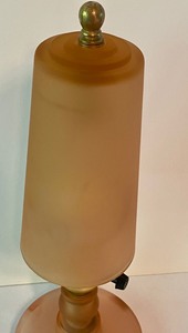 lot 132 image: Vintage Houze Coralex Boudoir Lamp