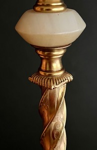 lot 104 image: Beautiful Vintage Art Deco Style Double Socket Floor Lamp