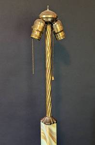 lot 192 image: Vintage Akro Agate Brass Floor Lamp